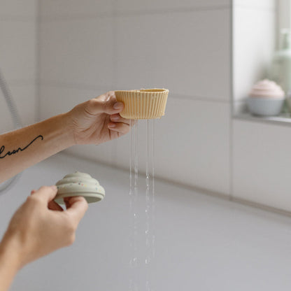 Jouet de cupcakes à mélanger et assortir pour enfants Mushie