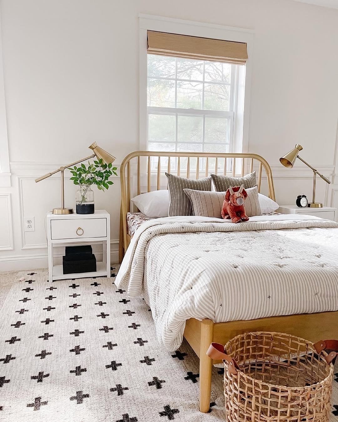 Corps d'enfant, fuseau en bois de chêne 