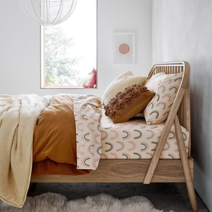 Taie d'oreiller en coton biologique Kids Stay Cool Asha Rainbow