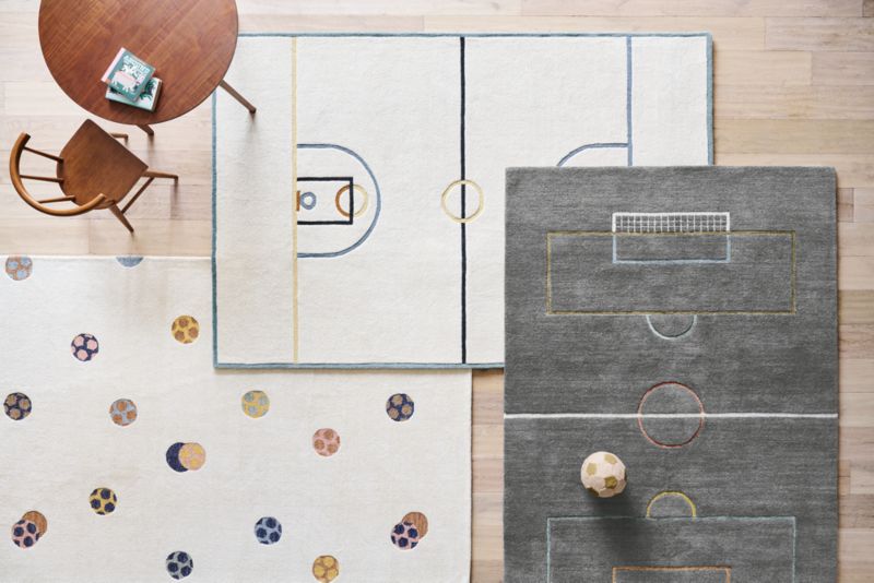 Terrain de football moderne pour enfants en laine colorée