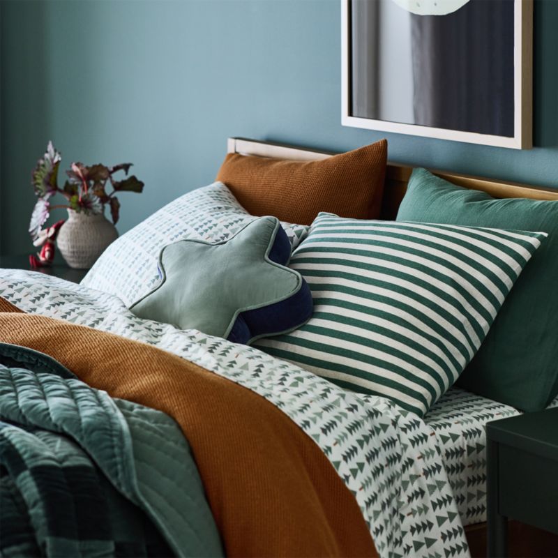 Coussin décoratif en velours en forme d'étoile Harriet pour enfants