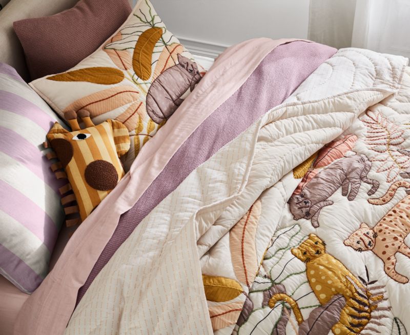 Couette enfant en voile de coton à motif léopard