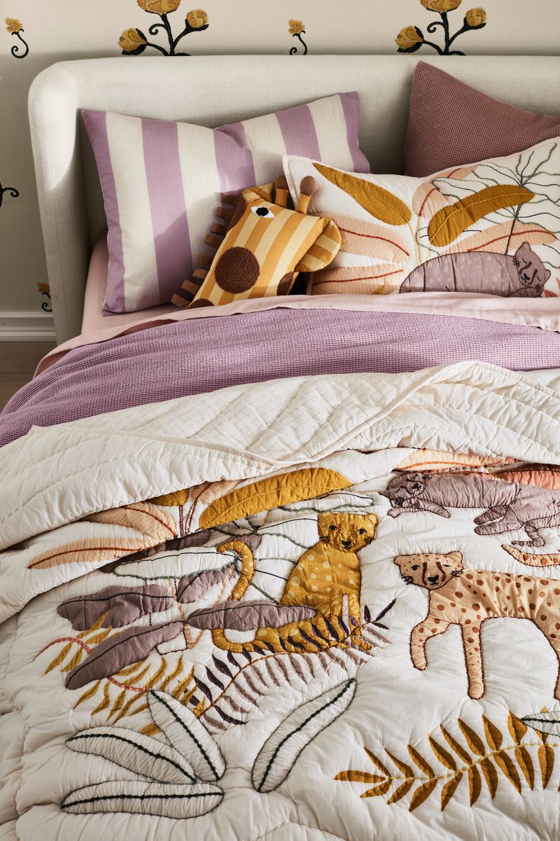 Couette enfant en voile de coton à motif léopard