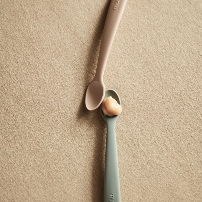 Cuillères en silicone Baby Mushie (lot de 2)