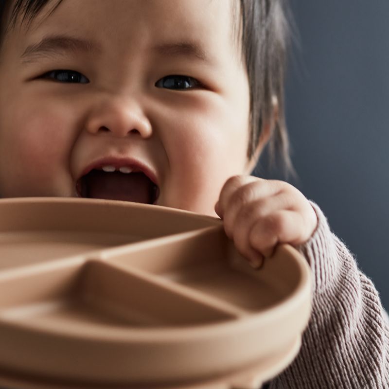 Plaque en silicone à ventouse pour bébé Mushie