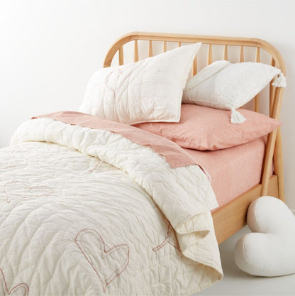 Coussin décoratif pour enfants en forme de cœur XO