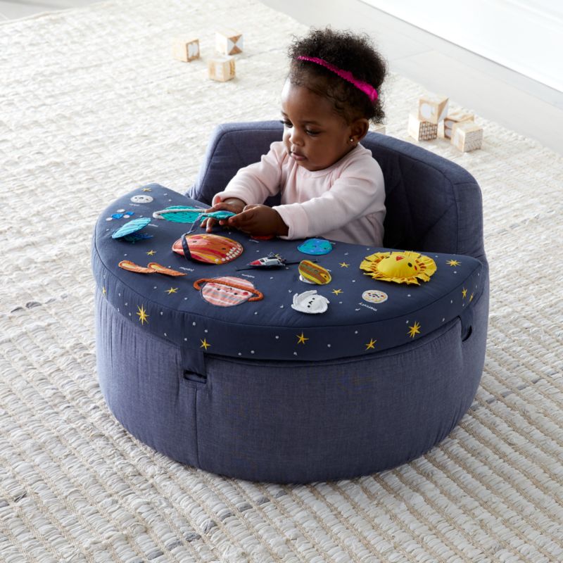 Chaise d'activité bébé espace profond