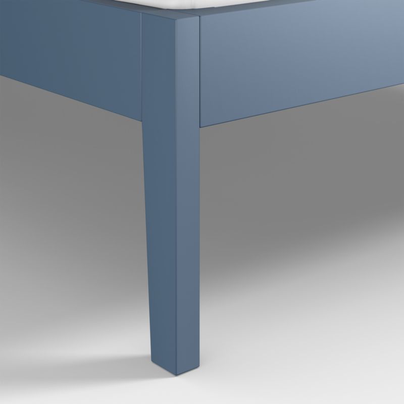 Lit en bois simple pour enfants