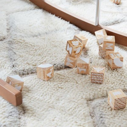 Blocs de bois gravés pour bébé