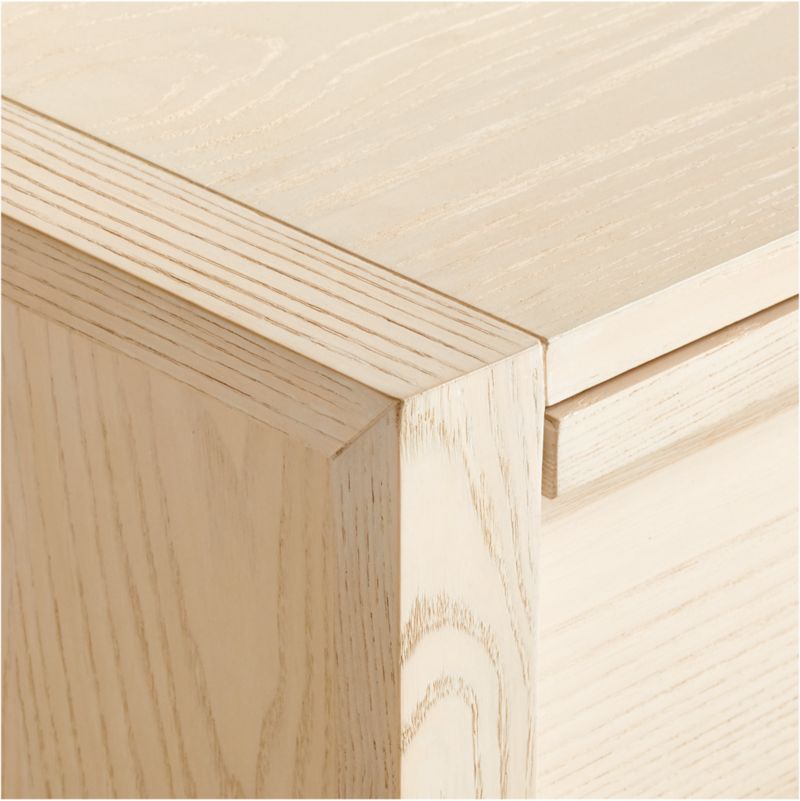 Table de chevet à 2 tiroirs en bois de frêne Gemini pour enfants