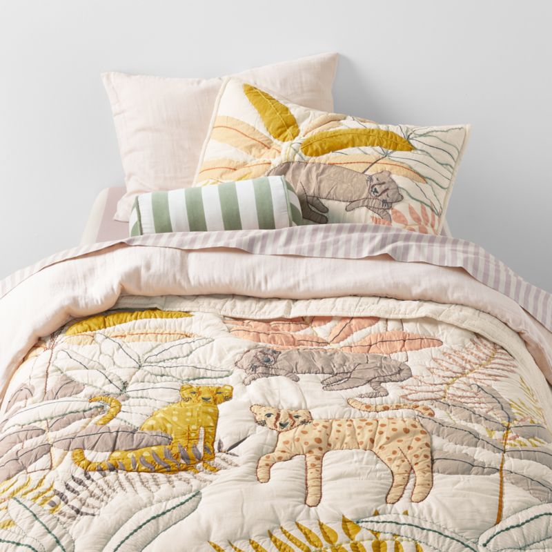 Couette enfant en voile de coton à motif léopard