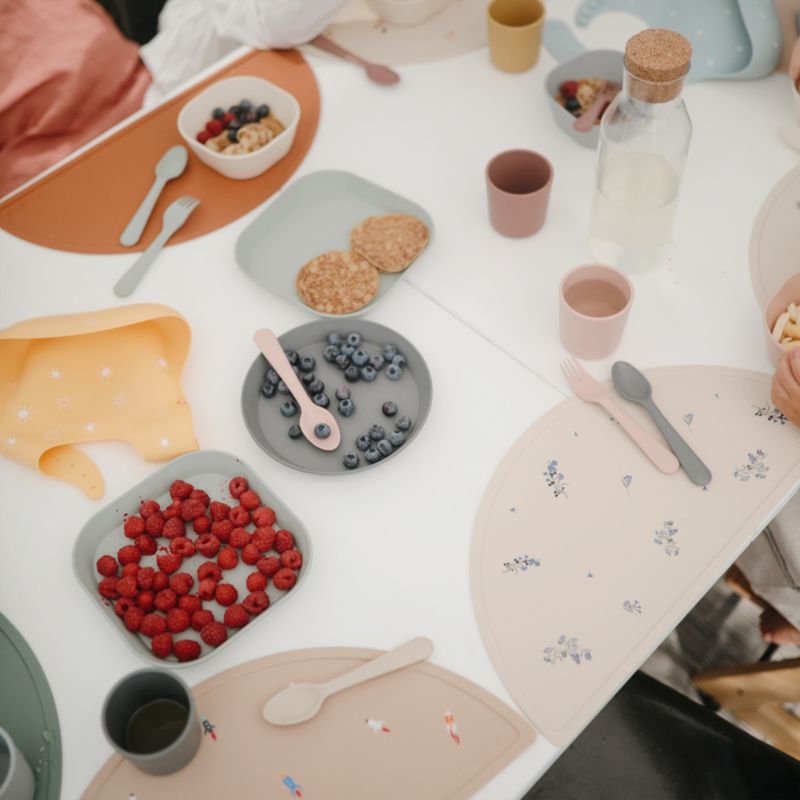 Fourchette et cuillère pour enfants en forme de champignon