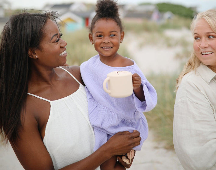 Gobelet à goûter en silicone Baby Mushie