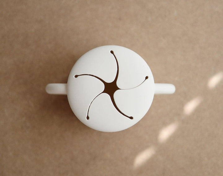 Gobelet à goûter en silicone Baby Mushie