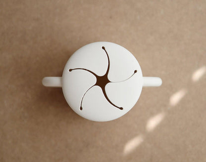 Gobelet à goûter en silicone Baby Mushie